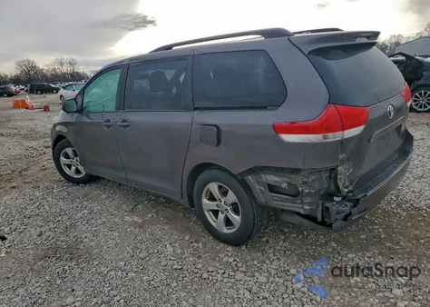 2014 Toyota Sienna Le из США, поврежденный, VIN 5TDKK3DC8ES490068